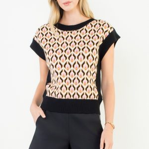 Top negro con rombos retro rosas