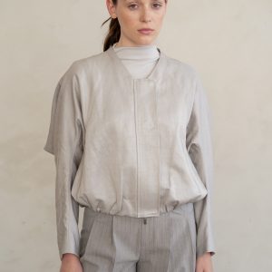 Chamarra ligera gris