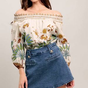 Blusa sin hombros estampada