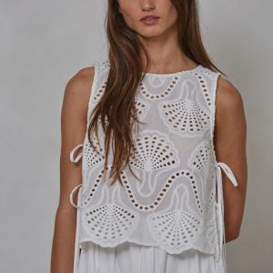 Top blanco calado