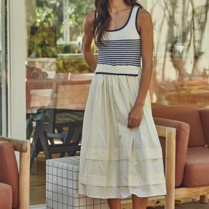 Maxi dress crema con chaleco rayas navy