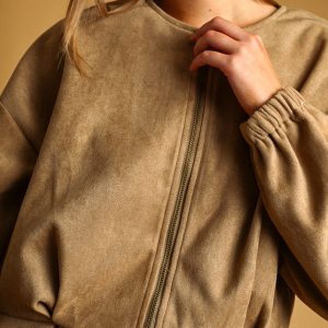 Chamarra beige suede